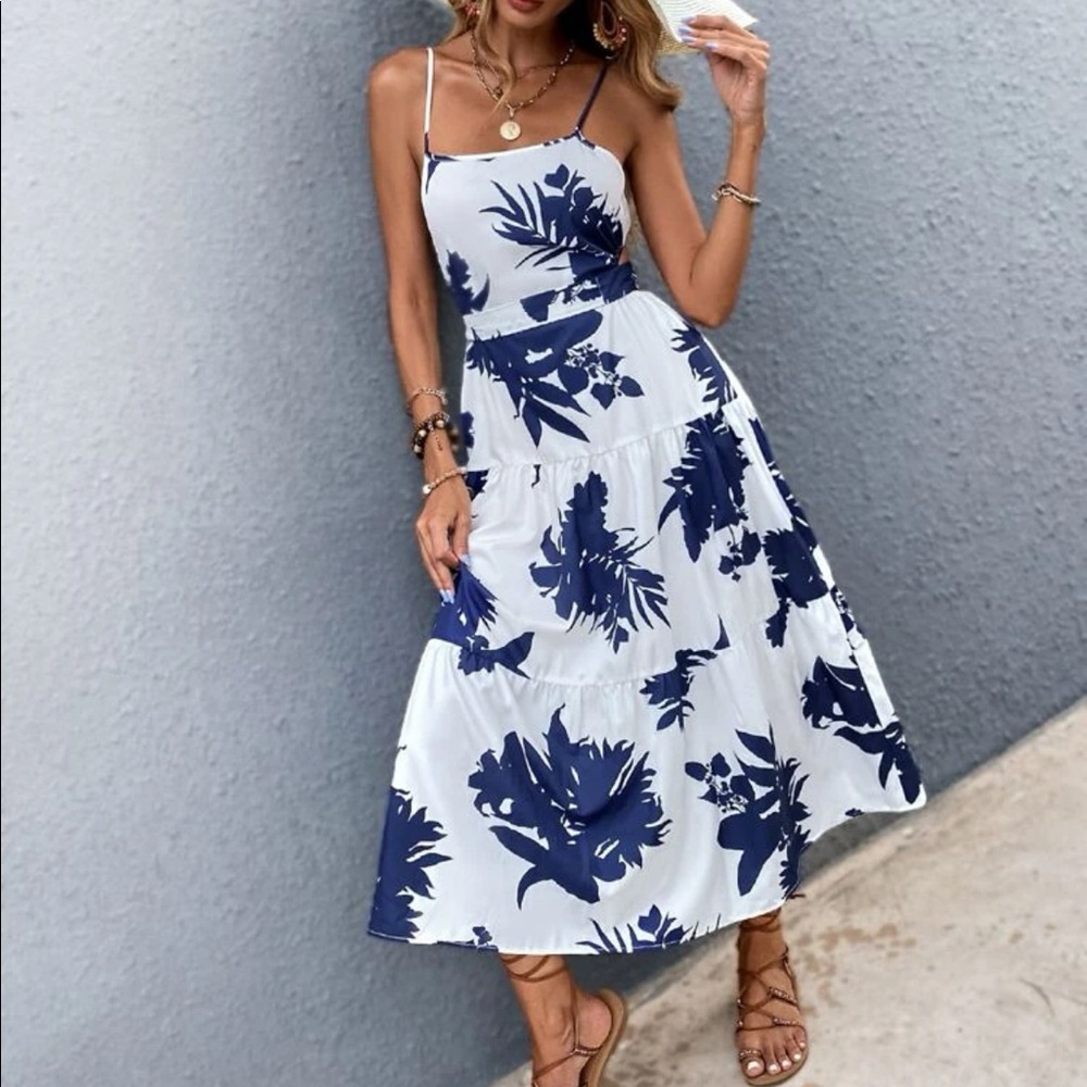 Floral Print Tie Back Cami Dress - Picture 11 of 12